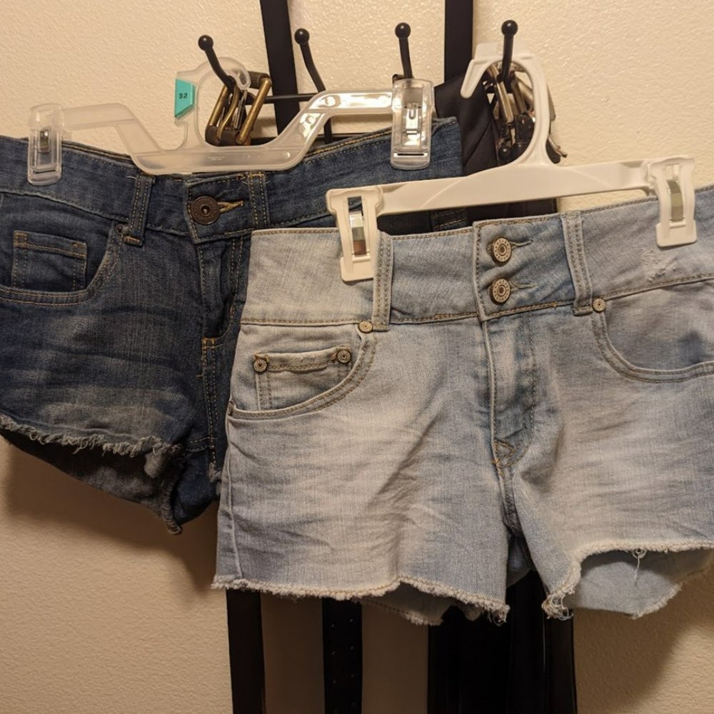 Target  Mossimo and Refuge Denim Shorts Bundle in Size 2/3